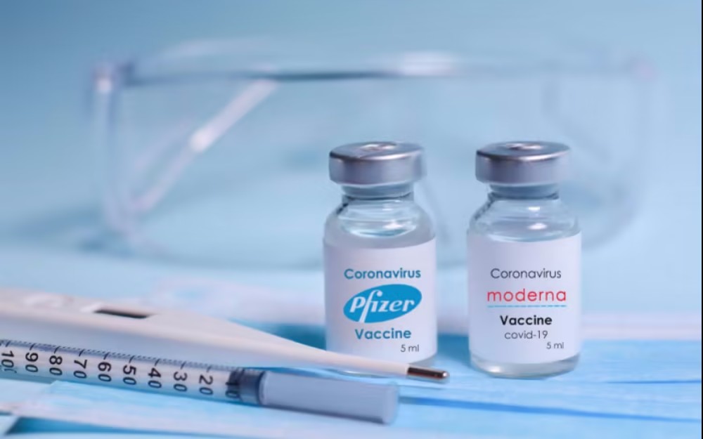 马德纳VS辉瑞，疫情接近尾声，但疫苗专利争夺战如火如荼
