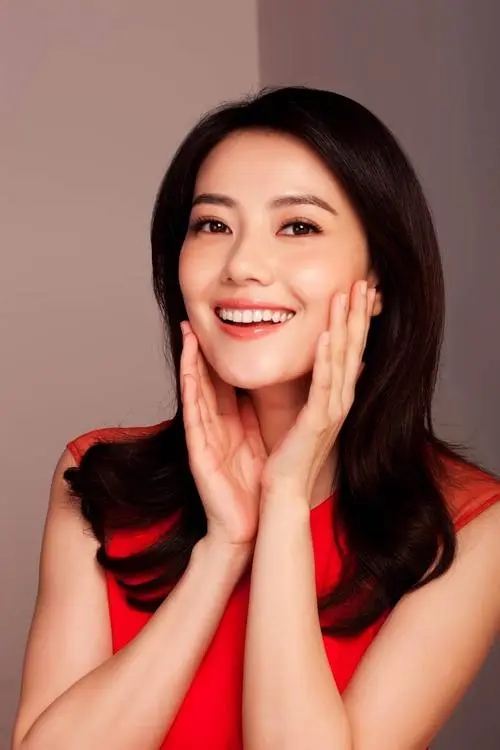 华、赵和谁更适合演?赵演华有多难?“如果再给赵一次机会,她不会和合作。她在拍剧,却莫名其妙被打了一巴掌。整个侧脸肉眼都是红色的。可想而知霍建华下手有多狠。然而,