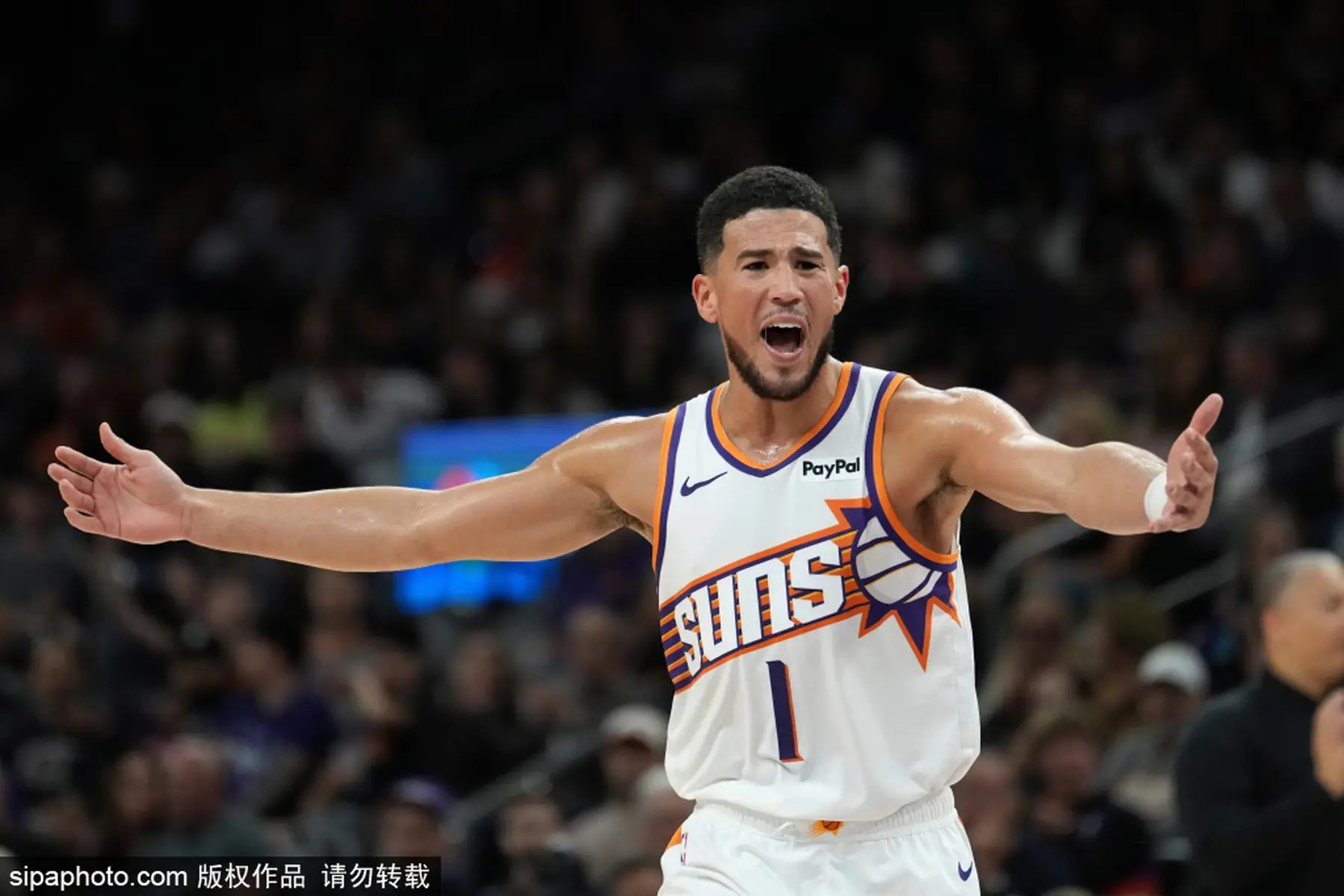 李佳琦直播间买的椅子不让挂闲鱼，商家违法吗？