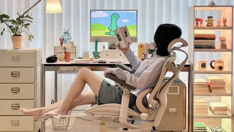 “放生矿泉水”被嘲上热搜，功德生意能安慰到谁