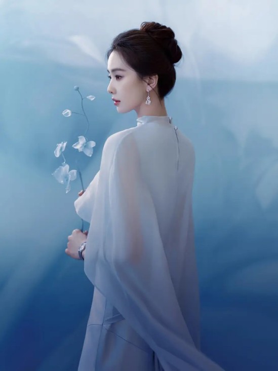 让人越看越爱！ 2026必追《月鳞绮纪》！ 鞠婧祎、陈都灵化身九尾狐妖美绝了